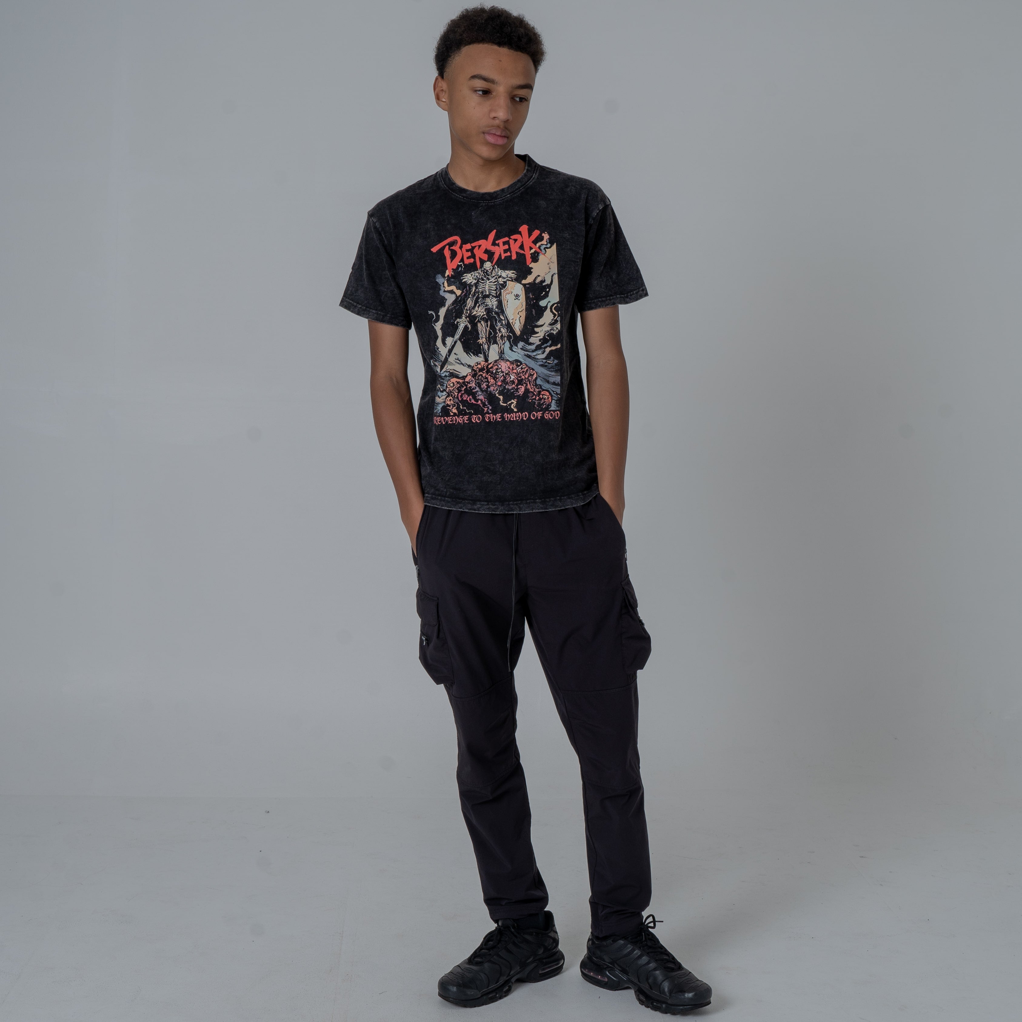 Berserk Skull Knight Vintage Wash T-Shirt